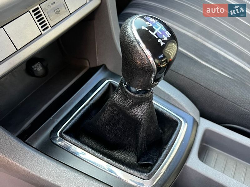 Хэтчбек Ford Focus 2011 в Киеве