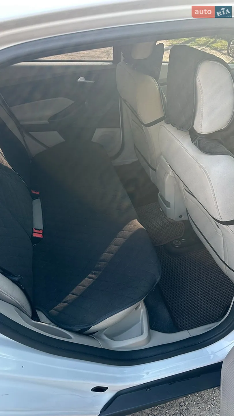 2016 Ford Focus - мініатюра 7