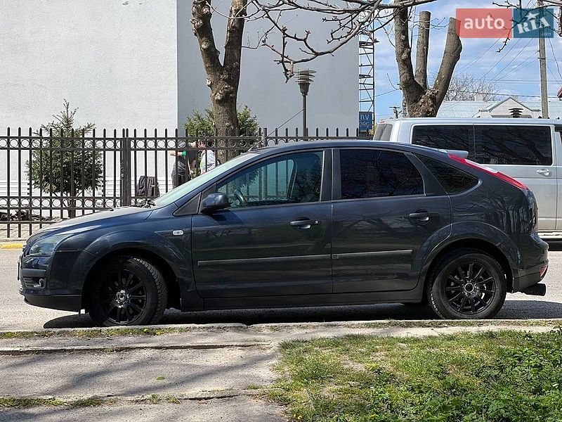Хэтчбек Ford Focus 2007 в Львове