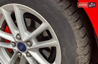 Хэтчбек Ford Focus 2016 в Софиевской Борщаговке