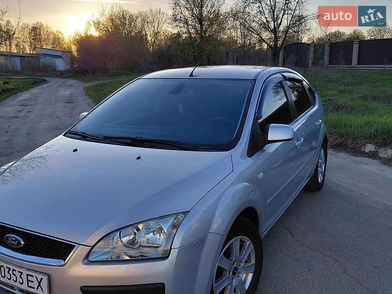 Хетчбек Ford Focus 2005 в Ніжині