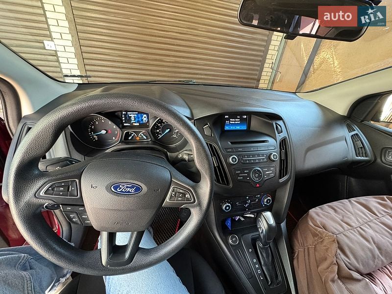 Седан Ford Focus 2015 в Киеве