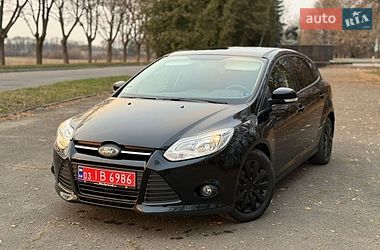Хэтчбек Ford Focus 2011 в Киеве