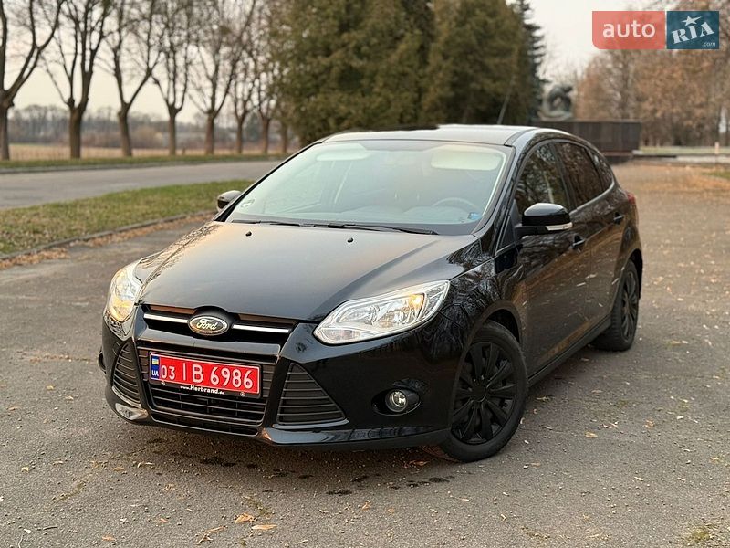 Хэтчбек Ford Focus 2011 в Киеве