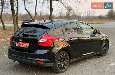 Хэтчбек Ford Focus 2011 в Киеве