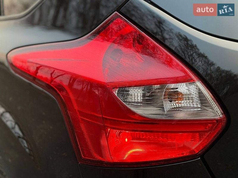 Хэтчбек Ford Focus 2011 в Киеве