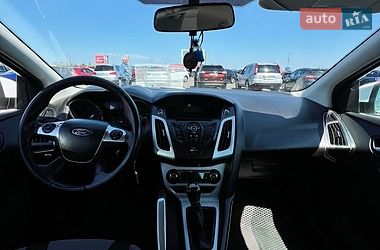 Седан Ford Focus 2012 в Софиевской Борщаговке