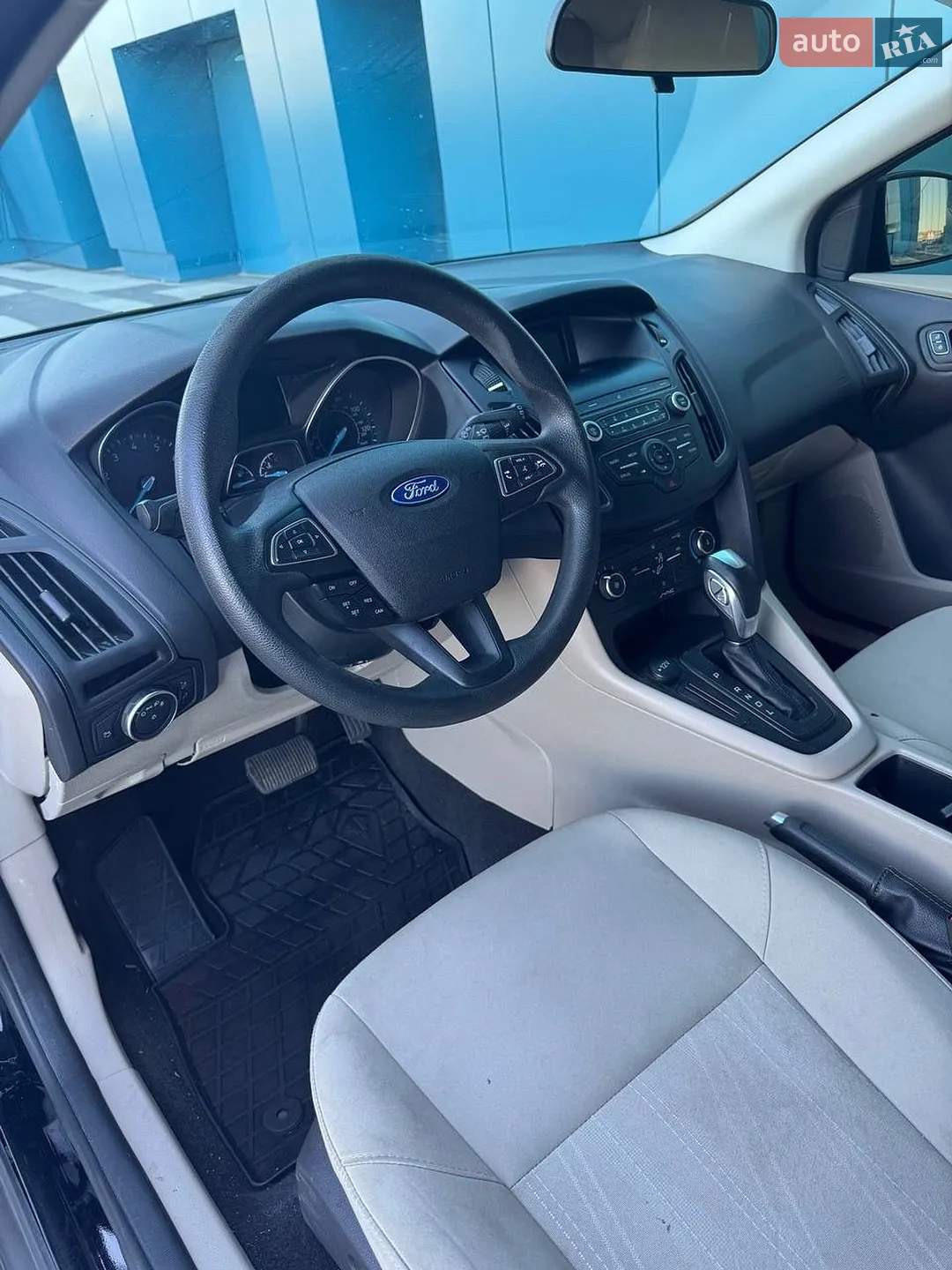 2018 Ford Focus - мініатюра 15