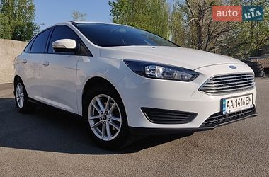 Седан Ford Focus 2015 в Киеве