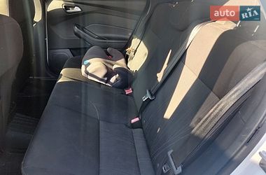 Седан Ford Focus 2015 в Киеве