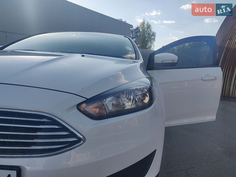 Седан Ford Focus 2015 в Киеве
