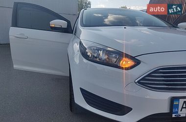 Седан Ford Focus 2015 в Киеве
