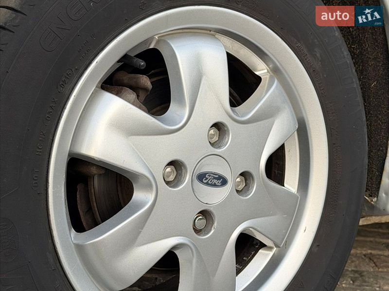 Хетчбек Ford Focus 2003 в Одесі