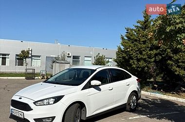 Седан Ford Focus 2015 в Дніпрі