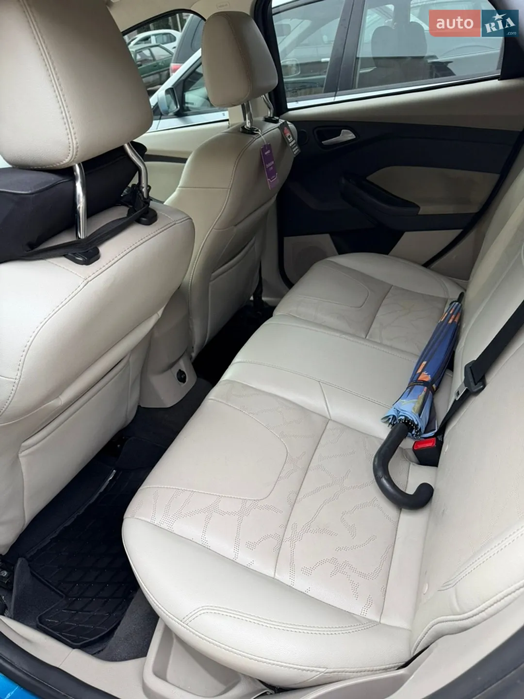 2012 Ford Focus - мініатюра 10