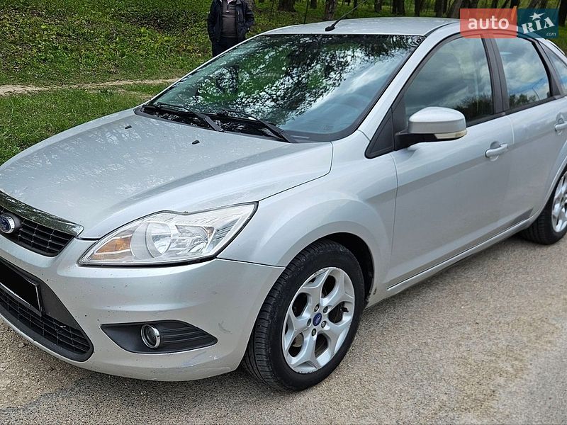 Хетчбек Ford Focus 2011 в Білгороді-Дністровському