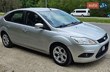 Хетчбек Ford Focus 2011 в Білгороді-Дністровському