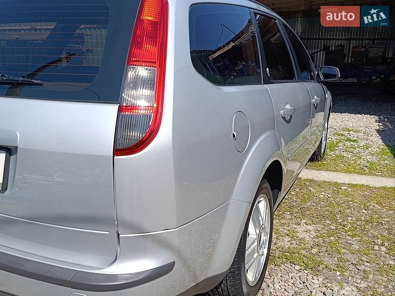Універсал Ford Focus 2005 в Первомайську