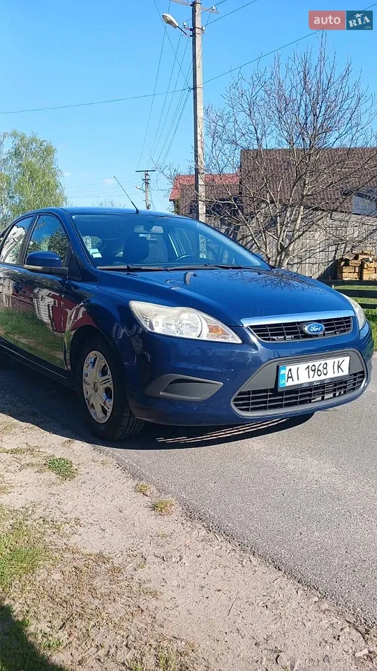 2010 Ford Focus - мініатюра 16