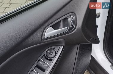 Хетчбек Ford Focus 2015 в Житомирі
