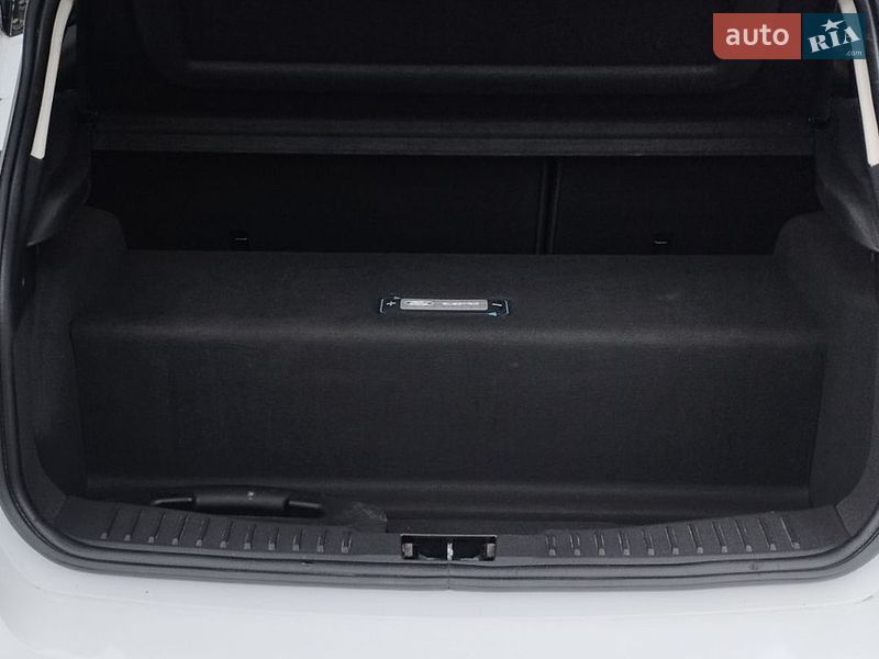 Хетчбек Ford Focus 2015 в Житомирі