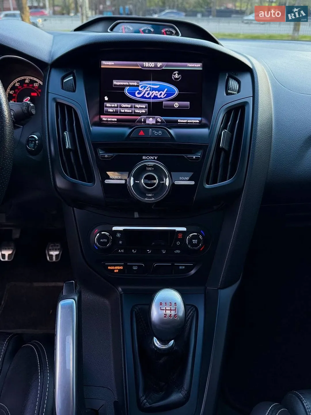 2012 Ford Focus - мініатюра 15