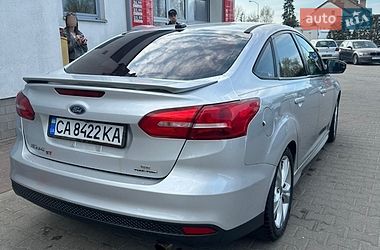 Седан Ford Focus 2015 в Смілі
