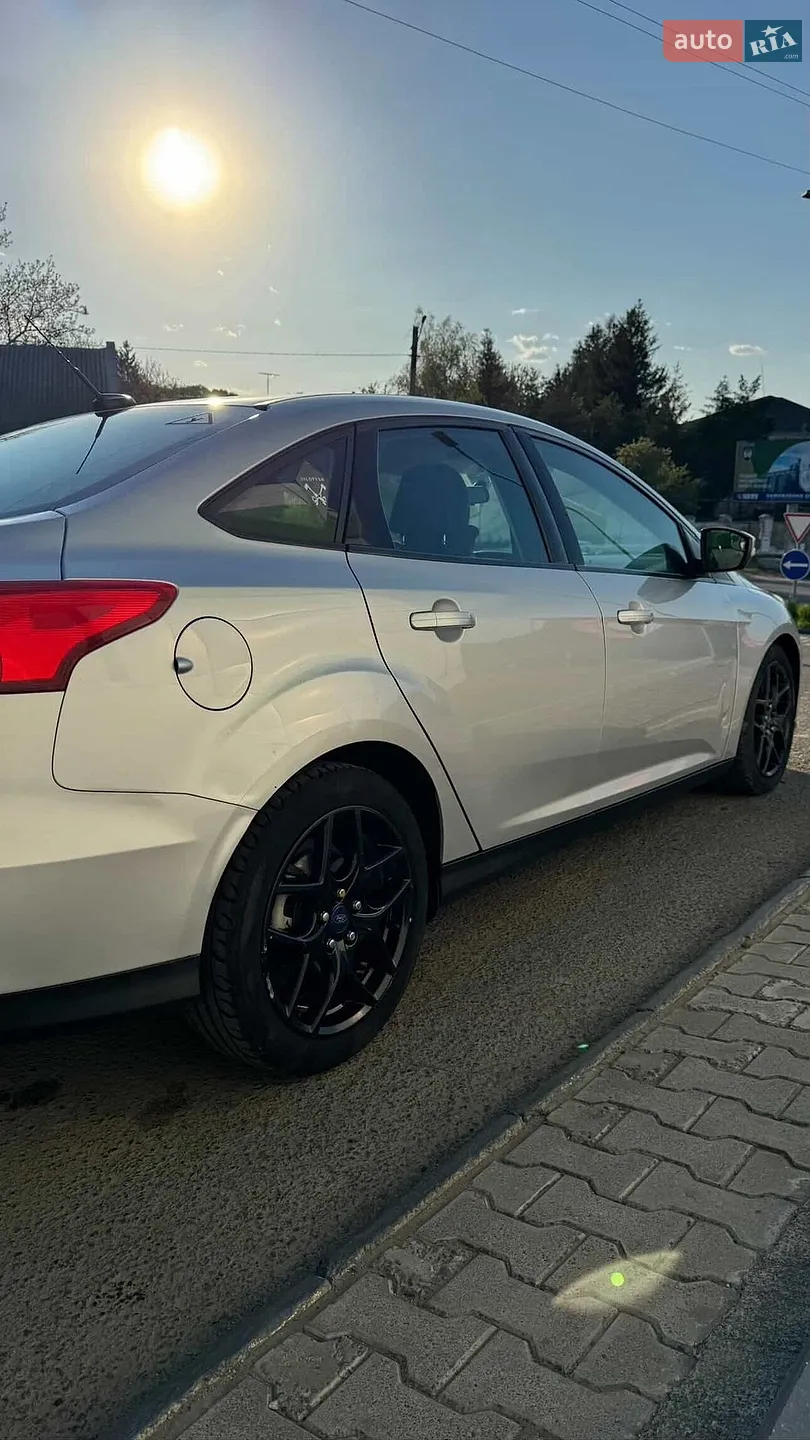 2015 Ford Focus - мініатюра 3