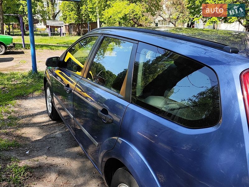 Універсал Ford Focus 2004 в Черкасах