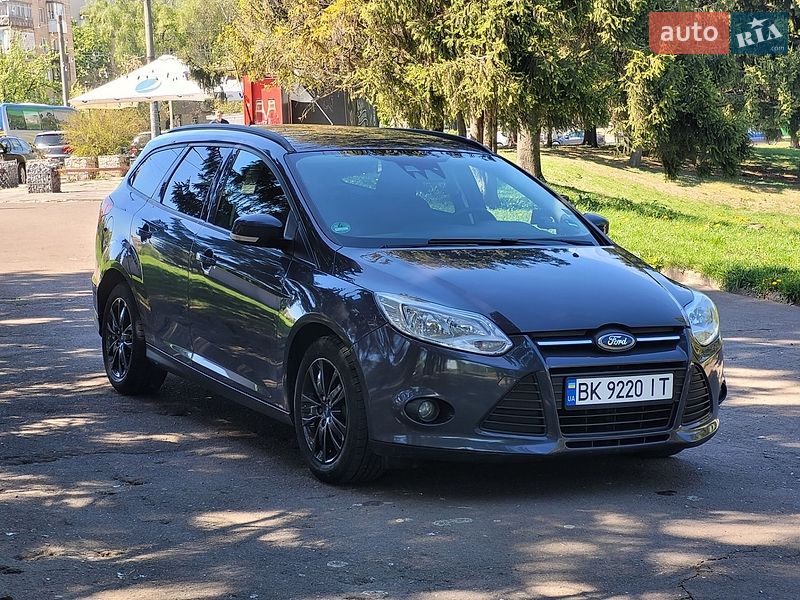 Ford Focus 2011