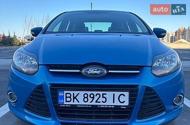 Седан Ford Focus 2013 в Ровно