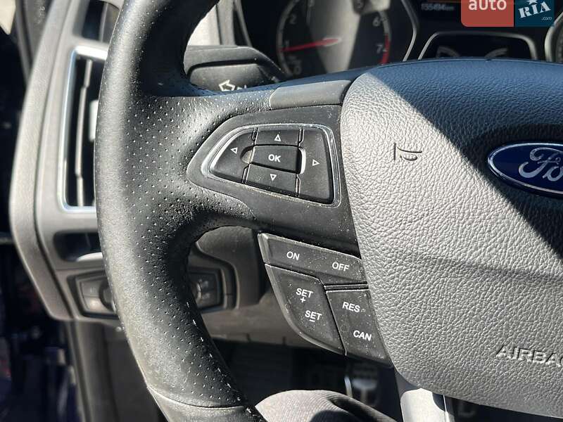 Хэтчбек Ford Focus 2016 в Киеве