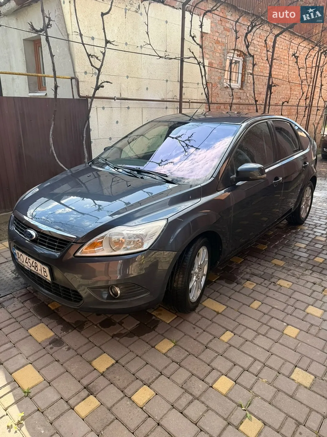 2010 Ford Focus - фото 1