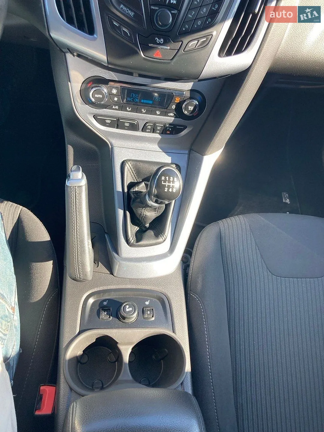2012 Ford Focus - мініатюра 21