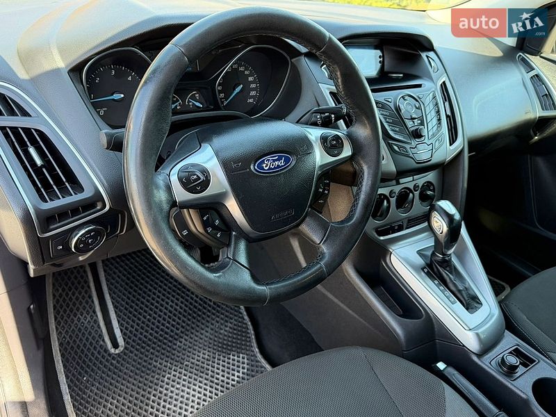 Хэтчбек Ford Focus 2011 в Борисполе