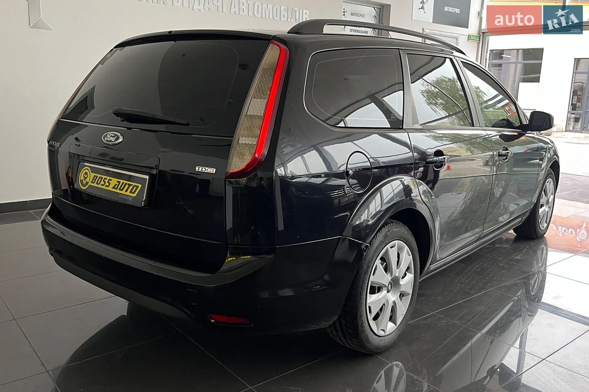 2010 Ford Focus - мініатюра 7