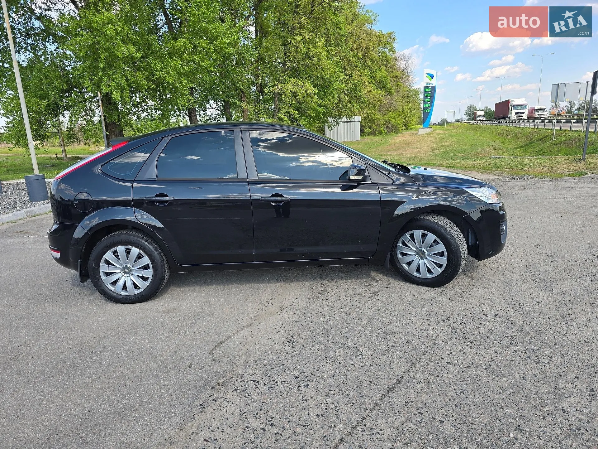2010 Ford Focus - мініатюра 5
