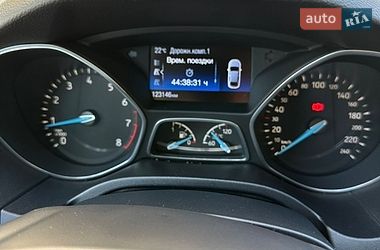 Хэтчбек Ford Focus 2017 в Киеве