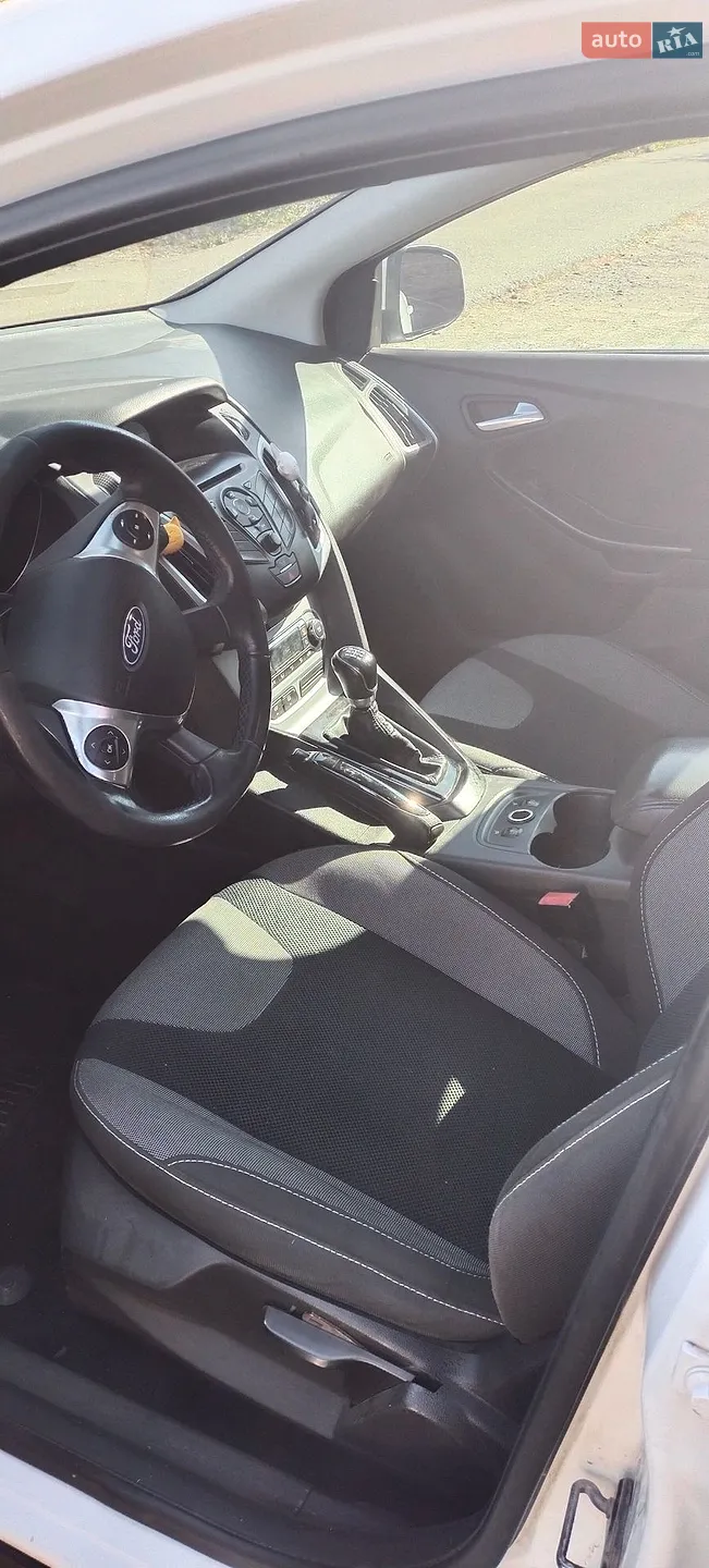 2011 Ford Focus - мініатюра 5