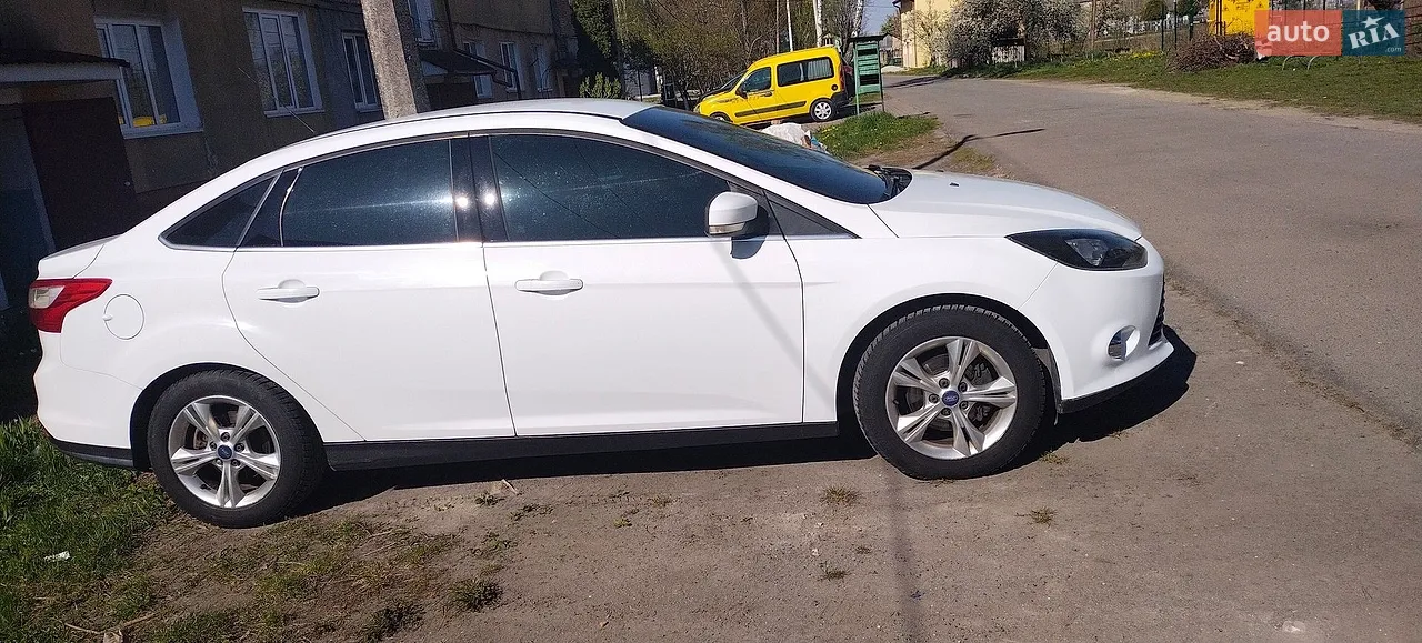 2012 Ford Focus - мініатюра 19