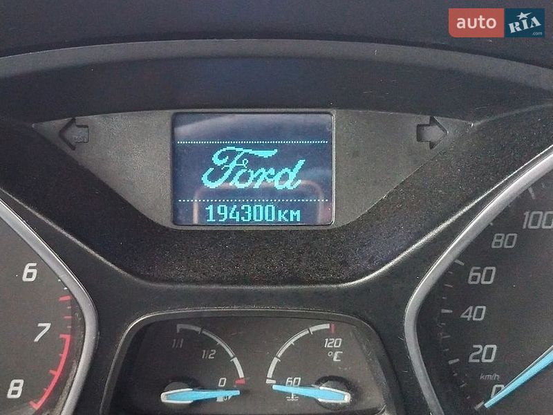 Седан Ford Focus 2011 в Корце