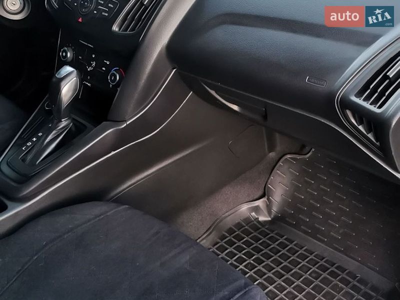 Седан Ford Focus 2016 в Запорожье