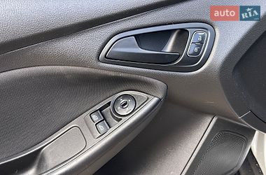 Седан Ford Focus 2017 в Одессе