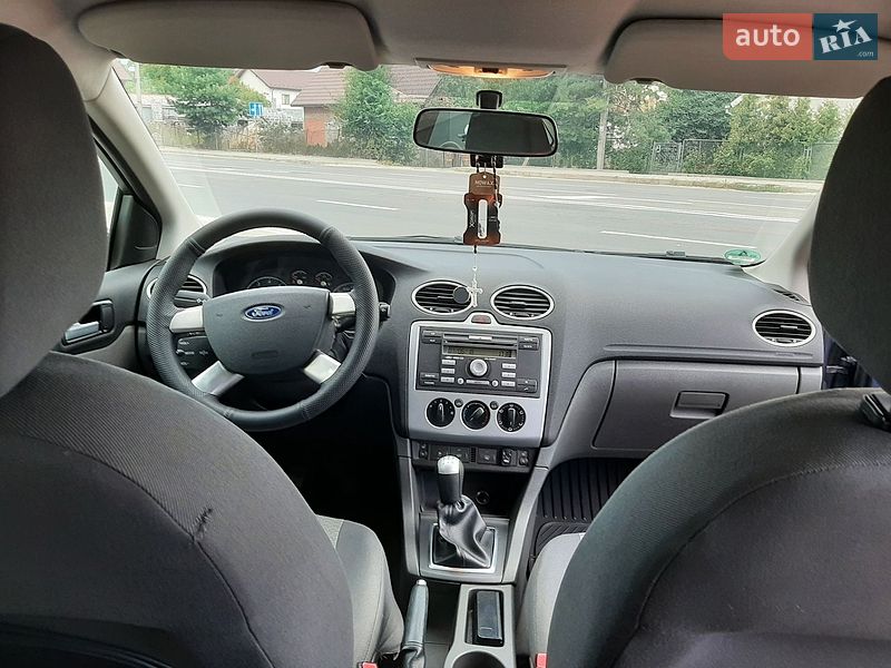 Хэтчбек Ford Focus 2006 в Ивано-Франковске