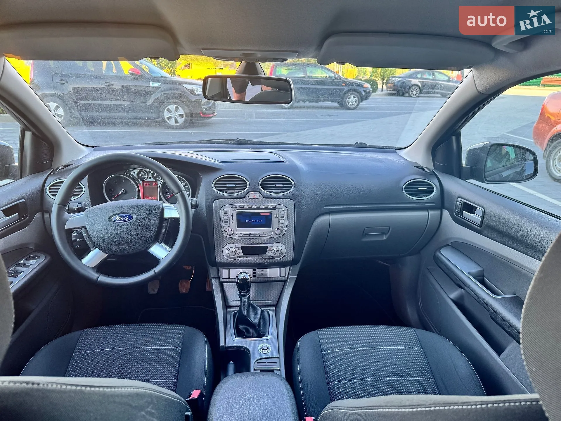 2010 Ford Focus - мініатюра 10