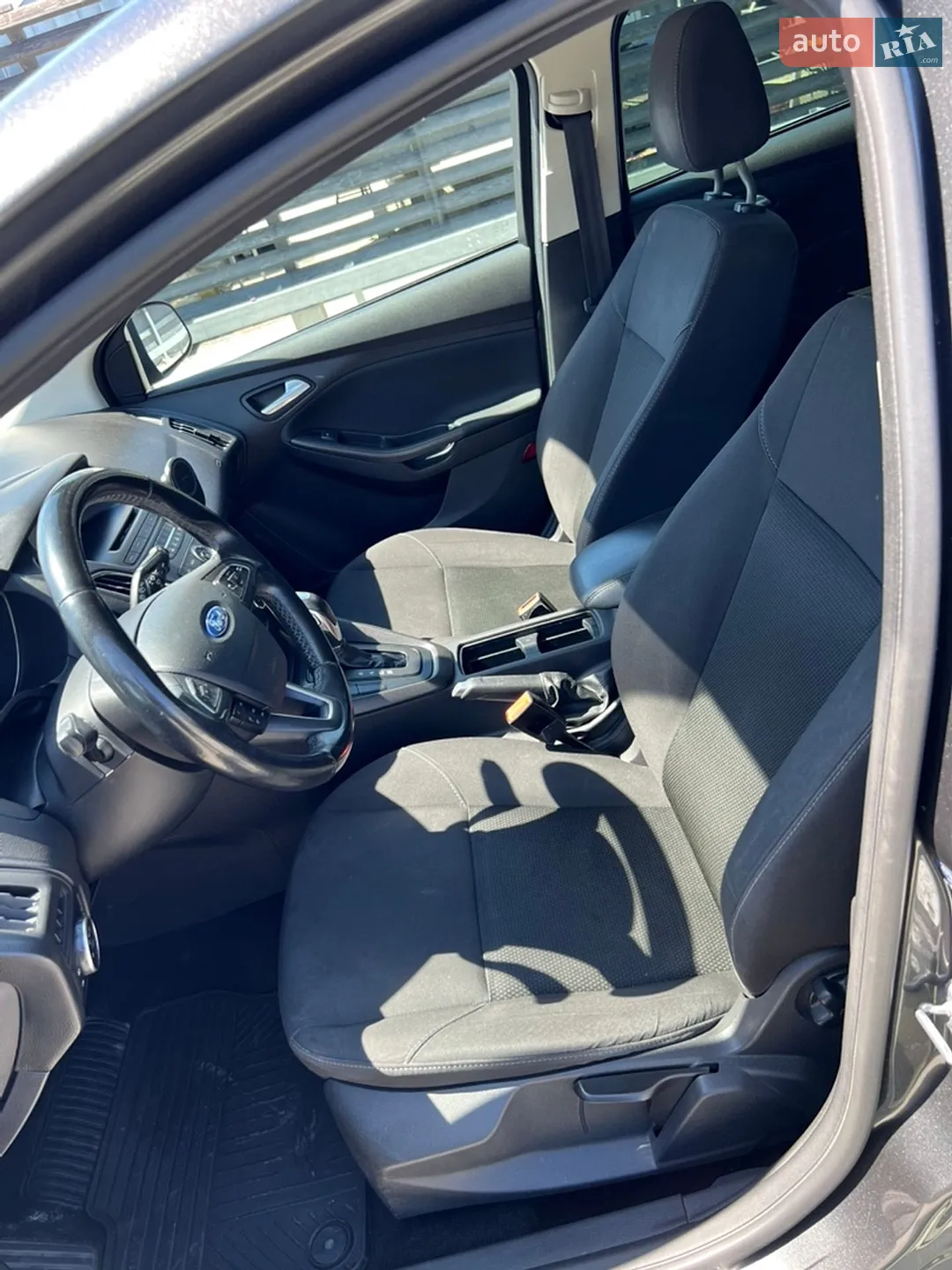 2016 Ford Focus - мініатюра 23