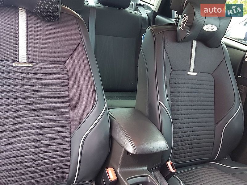 Седан Ford Focus 2015 в Харкові