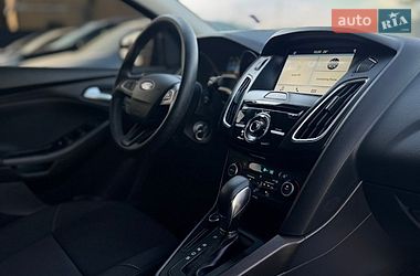 Седан Ford Focus 2017 в Бурштыне