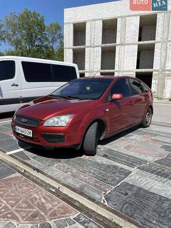 Хэтчбек Ford Focus 2007 в Житомире