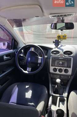 Хэтчбек Ford Focus 2007 в Житомире